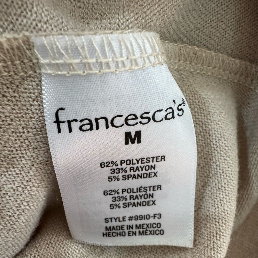 SALE! Cream Blue Rain Batwing Sweater Size M EUC - Picture 6 of 6